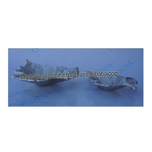 Plateau de service en métal en forme de feuille en aluminium plateau de fruits secs pour hôtel restaurant à un prix abordable - Product Image 2