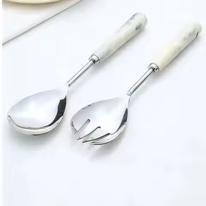 ชุดอุปกรณ์เสิร์ฟสลัดสแตนเลสหรูหราสำหรับงานจัดเลี้ยงระดับพรีเมียม - Product Image 1