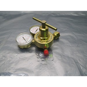 Regulador de Presión Harris 425-50, 60, 4000 PSI - Equipo y Piezas de Semiconductores de Confianza de Marca Global - Product Image 1