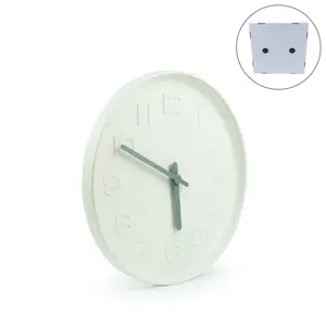 Horloge murale analogique ronde minimaliste, finition blanche mate, design quartz, pour la décoration du salon, en plastique - Product Image 1