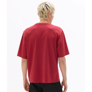 เสื้อยืดโอเวอร์ไซส์สีแดงล้วนสำหรับผู้ชาย ผ้าคอตตอนเจอร์ซีย์ พิมพ์ลายกราฟิก สไตล์สตรีทแวร์ เสื้อยืดคอตตอนพิมพ์ลายกราฟิกทรงโอเวอร์ไซส์ ทรงบ็อกซี่ สำหรับทุกเพศ - Product Image 2