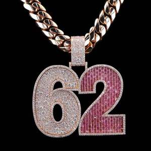 Collar con Colgante de Moissanita con Número Personalizado, Plata 925, Estilo Hip Hop - Product Image 3