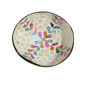 Vente en gros de bols en noix de coco gravés uniques, artisanat moderne, poli, durable, écologique, de haute qualité - Product Image 1