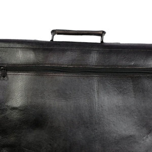 Sacs pour ordinateur portable en cuir fabriqués par OEM pour hommes et femmes, élégants et tendance, à motif uni. - Product Image 4