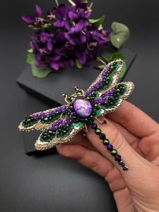Elegante Broche Bordado con Flores y Cuentas para Chaquetas, Vestidos y Bufandas de Boda - Product Image 1