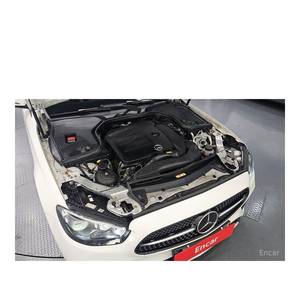 Mercedes-Benz E350 4MATIC AMG Line Classe E 2023 avec volant à gauche, boîte de vitesses automatique, sièges en cuir, caméra arrière - Product Image 6