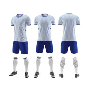 Equipación de Fútbol de la Mejor Calidad, Camiseta y Pantalones Cortos de Fútbol Personalizados con Impresión, Amplia Gama de Tallas, Alta Calidad - Product Image 1