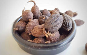 Descubra la Profundidad Culinaria: Cardamomo Negro Premium para Recetas Inolvidables |   Pedido al por mayor // Evan - Product Image 4