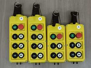 Estación de control de grúa CMK Make New para grúas EOT, 10A, clasificación IP65, control de motor de una y dos velocidades, 2 a 14 opciones de teclas disponibles - Product Image 5