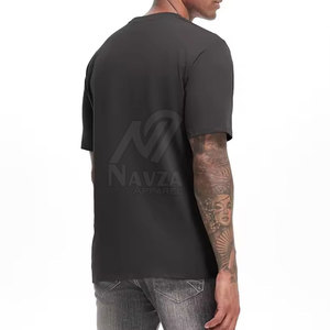 T-shirts pour hommes de haute qualité, coupe ajustée, design OEM, en coton, fabriqués au Pakistan. - Product Image 3