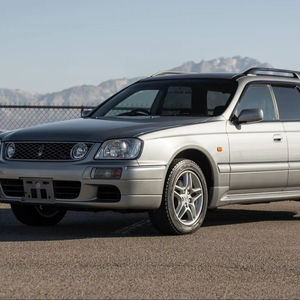 1998 Ni-s-s-a-n S-t-a-g-e-a R-S F-o-u-r V - Product Image 1