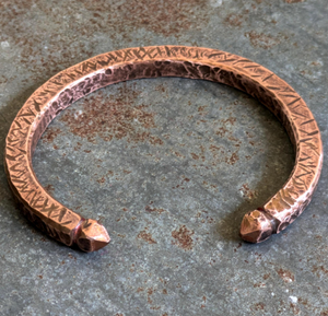 Artisanal Embossed Cross Texture Pure Copper Therapy Cuff Bracelet Fashionable Metal Jewelry Exquisite Design - Product Image 1