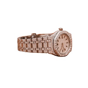 Nouvelle montre-bracelet à quartz de luxe pour homme, style hip-hop, cadran en verre de haute qualité, aiguilles personnalisées, diamants Moissanite, design entièrement serti - Product Image 2