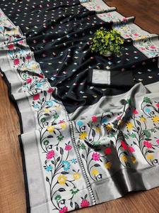 Sari de seda negro con bordado floral y borde plateado, traje tradicional indio para bodas, para mujeres. - Product Image 5