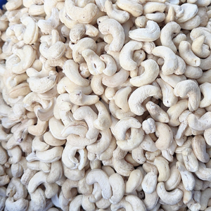Vietnam Factory Cashew <b>Nuts</b> WW180, WW240, WW320, LP, WS Cashew Raw Cashew <b>Nuts</b> Bulk Customer OEM ODM Requirement - Product Image 1