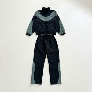 Conjunto de Chándal Personalizado OEM para Hombre, Sudadera con Capucha de Algodón French Terry y Pantalones Jogger de Nylon Estilo Urbano - Product Image 6