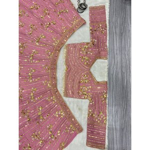 Magnifique Lehenga Choli brodé de fils, robe élégante pour soirée - Product Image 4