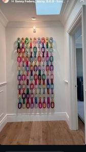 Chaîne décorative murale en acrylique à maillons en résine très demandée pour une décoration intérieure moderne et élégante - Product Image 5