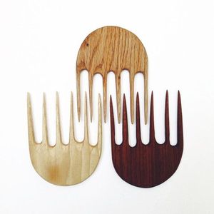 Mini peigne en bois artisanal naturel, peigne de poche en bambou fait à la main, article écologique - Product Image 1