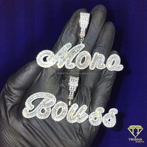 Elegante colgante clásico con letras en plata de ley 925 con diamantes cultivados en laboratorio Bling VVS, perfecto para ocasiones especiales - Product Image 3