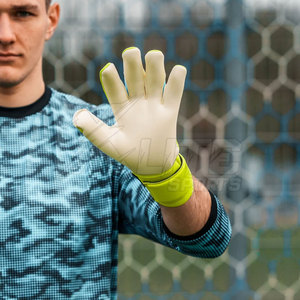 Leather Breathable Goalkeeper Training Gloves with Full <b>Finger</b> Design Hand Grips Non-Slip Adjustable Wrist <b>Strap</b> - Product Image 4
