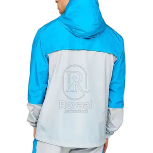 Conjuntos de pantalones cortos de nailon para hombre, cómodos, hechos en Pakistán, ligeros, para correr. - Product Image 3
