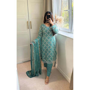 Conjuntos de diseñador para mujer Pantalón largo superior Dupatta en estilo elegante - Product Image 3