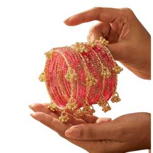 Ensemble de bracelets Churiyan en perles de verre, finition ombrée, accents scintillants, couleurs personnalisées, motifs traditionnels kashmiris, à vendre - Product Image 1