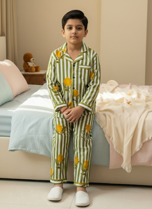 Pyjamas en pur coton pour enfants, ensembles chemise et pantalon, très confortables pour toutes les saisons, coton premium, imprimé mangue sur la robe. - Product Image 4