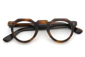 Montures optiques marron foncé audacieuses - Product Image 1