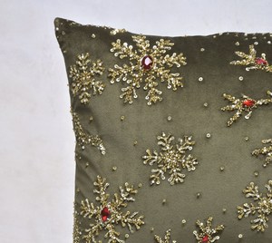 Funda de Almohada Hecha a Mano con Cuentas, Económica, para Decoración de Sofá, Silla, Cama y Habitación de Invitados por AALIYAN IMPEX - Product Image 4