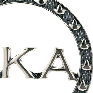 AKA Textured Ivy Circle Oxidized Necklace Elegant Silver Tone Jewelry for Women Luxury Fashion Accessory with <b>Vintage</b> - Product Image 5