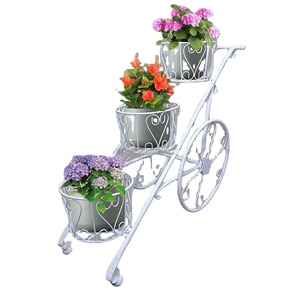 Support de jardinière Unique, décoration de balcon de jardin d'hôtel, panier en fer de couleur blanche, pot de fleur en métal, support de jardinière, fournitures de jardin - Product Image 1