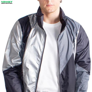 Ensemble de survêtement coupe-vent personnalisé pour homme – Veste de sport et pantalon de jogging en nylon avec fermeture éclair intégrale - Product Image 6