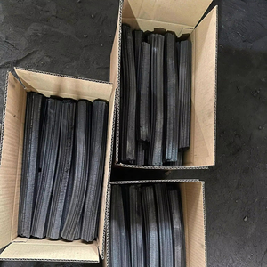 Charbon de bois en briquettes de sciure de bois de haute qualité du Vietnam, combustible pour barbecue, écologique, sans fumée, faible teneur en cendres, combustion longue durée, 6 heures d'autonomie - Product Image 1