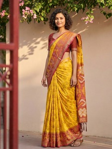Sari ethnique traditionnel en soie Pochampalli doux avec fonction de séchage rapide pour toutes les occasions - Product Image 2