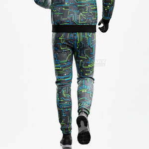 Ropa Deportiva Lista para la Competencia, Diseñada para Rutinas de Entrenamiento Exigentes, Prendas de Rendimiento Personalizadas para Reflejar el Estilo del Equipo - Product Image 4