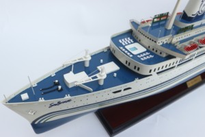 SS SEA BREEZE - Modèle de bateau de croisière Panama en bois artisanal - Product Image 3