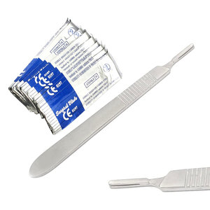 Cuchillo Bisturí de Acero Inoxidable Premium con Mango, 20 Hojas Quirúrgicas Estériles, Corte Duradero, Resistente a la Oxidación, Certificado CE, Profesional - Product Image 1