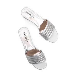 Silver Fancy Sports pour Pantoufles Modèle FN7828 - Product Image 1