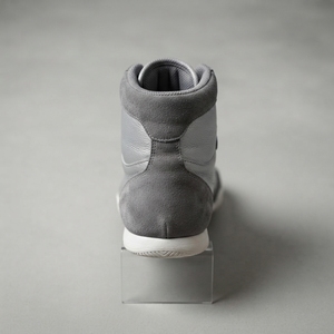 Chaussures de boxe pour hommes, légères, à tige haute, en cuir respirant, avec soutien de la cheville, semelle flexible, pour l'entraînement sportif et la pratique en salle de sport - Product Image 4