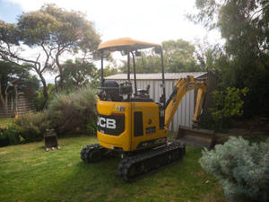 ราคาขายส่งรถขุดขนาดเล็ก JCB ราคาขายตรง รถขุดขนาดเล็กสำหรับงานดิน งานจัดสวน และงานก่อสร้าง - Product Image 3