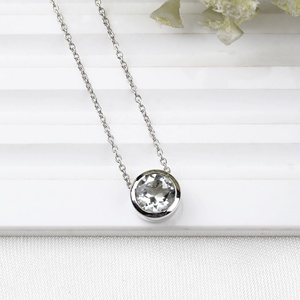 จี้เงินแท้ 925 ประดับพลอยสีเขียวธรรมชาติทรงกลมแบบฝังขอบ รุ่น Memoria Jewels ขายส่ง - Product Image 6