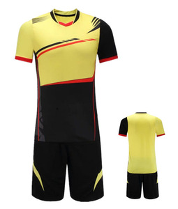 Tenues de football personnalisées à dégradé de couleurs, respirantes et à séchage rapide, ensemble maillot et short de football, vêtements d'équipe, unisexe - Product Image 4