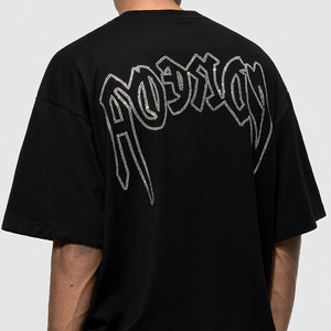 เสื้อยืดคอตตอนสตรีทแวร์โอเวอร์ไซส์ลายกราฟิกโลโก้แบบกำหนดเอง ประดับเพชร  ลายพิมพ์รีดร้อนสำหรับผู้ชาย - Product Image 1