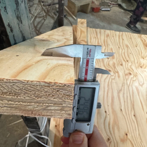Bois de construction professionnel en gros pour les entrepreneurs et les chaînes de distribution de matériaux de construction - Product Image 2