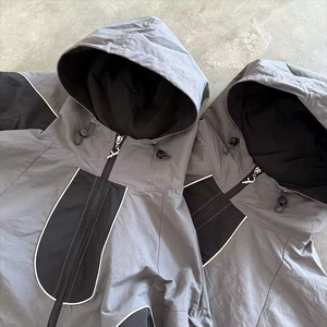 Sweat à capuche unisexe avec short assorti, tenue confortable en deux pièces pour les activités quotidiennes, style décontracté et tendance - Product Image 3