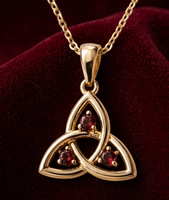 Collier pendentif à trois pierres grenat, laiton plaqué or, motif nœud celtique Triquetra, bijoux en pierre rouge, classique vintage