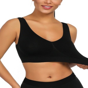 Soutien-gorge de sport athlétique croisé pour femme avec rembourrage amovible et design en U, idéal pour l'entraînement - Product Image 1