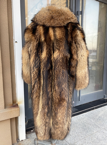 Nouveau style hiver – Manteau en fourrure de raton laveur pour homme, col long, épais et chaud, coupe-vent et résistant au froid, idéal pour le style business décontracté - Product Image 1